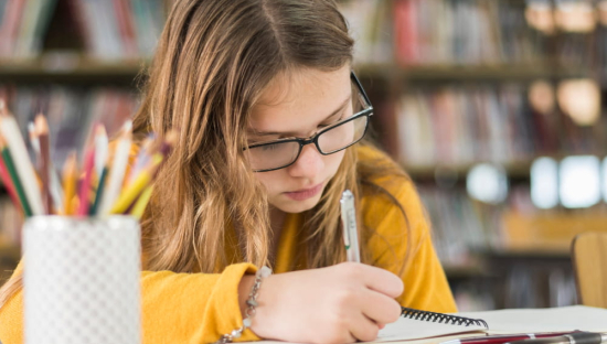 Gérer les devoirs en CM1, CM2 et 6ème : enjeux, pratiques et recommandations