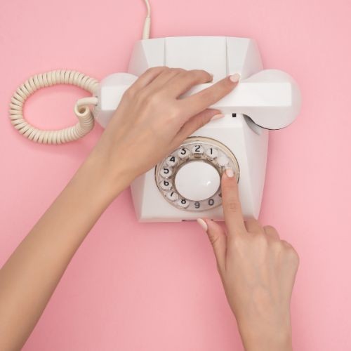 Hotline SOS PROF : l’aide express pour les professeurs des écoles débutants